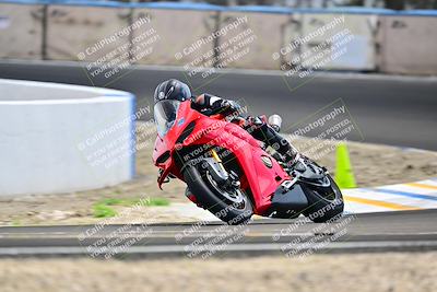 media/Apr-18-2025-TrackDaz (Fri) [[45f5874c44]]/B Group/Session 4 (Turn 6 - Outside)/
